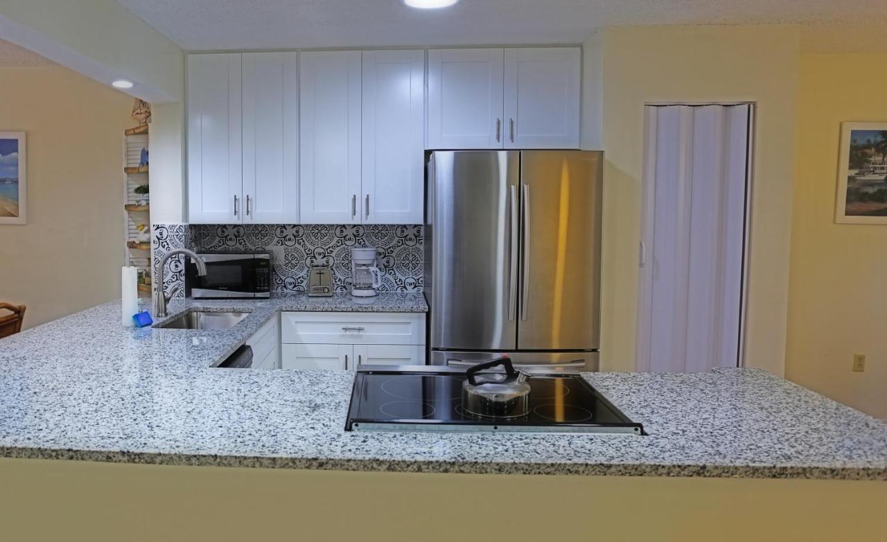 בריידנטון 4330 Shorewalk Lakeview Condo Close To Img And Beach מראה חיצוני תמונה