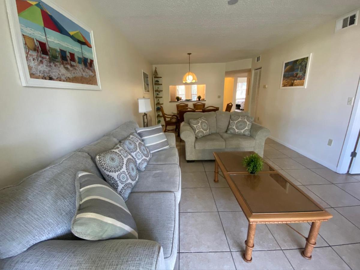 בריידנטון 4330 Shorewalk Lakeview Condo Close To Img And Beach מראה חיצוני תמונה