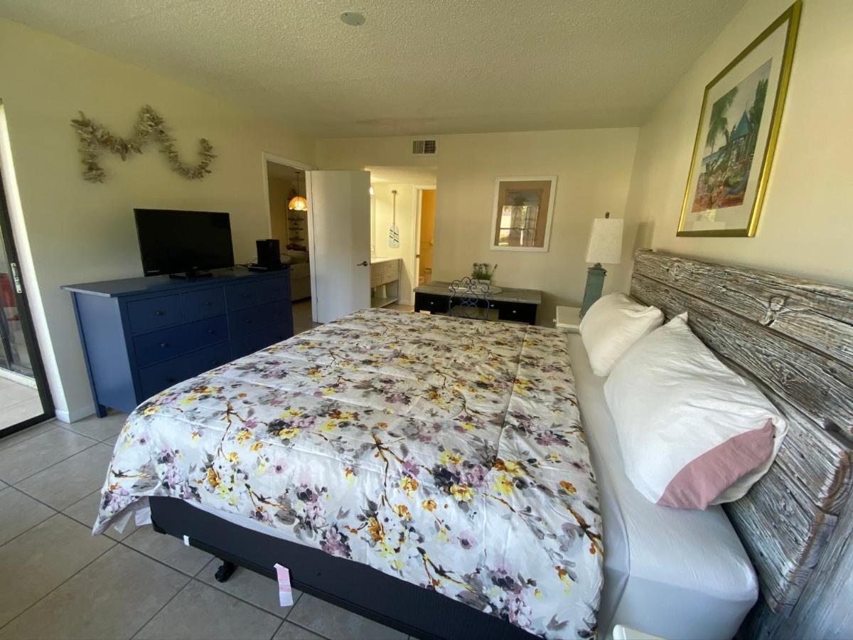 בריידנטון 4330 Shorewalk Lakeview Condo Close To Img And Beach מראה חיצוני תמונה