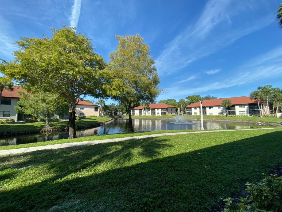 בריידנטון 4330 Shorewalk Lakeview Condo Close To Img And Beach מראה חיצוני תמונה